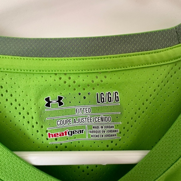 UNDER ARMOUR HIGH VISIBILITY GREEN WOMEN'S SHORT SLEEVE ATHLETIC TOP L - Picture 3 of 5